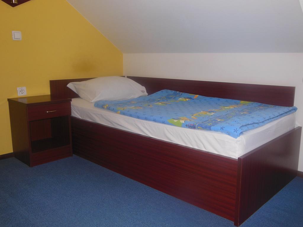 Hotel Pri Belokranjcu Novo Mesto Phòng bức ảnh